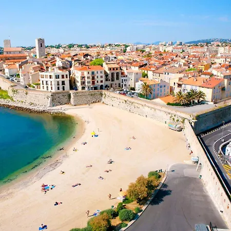 Le Vauban Antibois - Avec Jolie Balcon